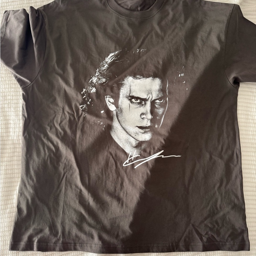Anakin Skywalker Graphic T-Shirt (Dark Grey - XL)